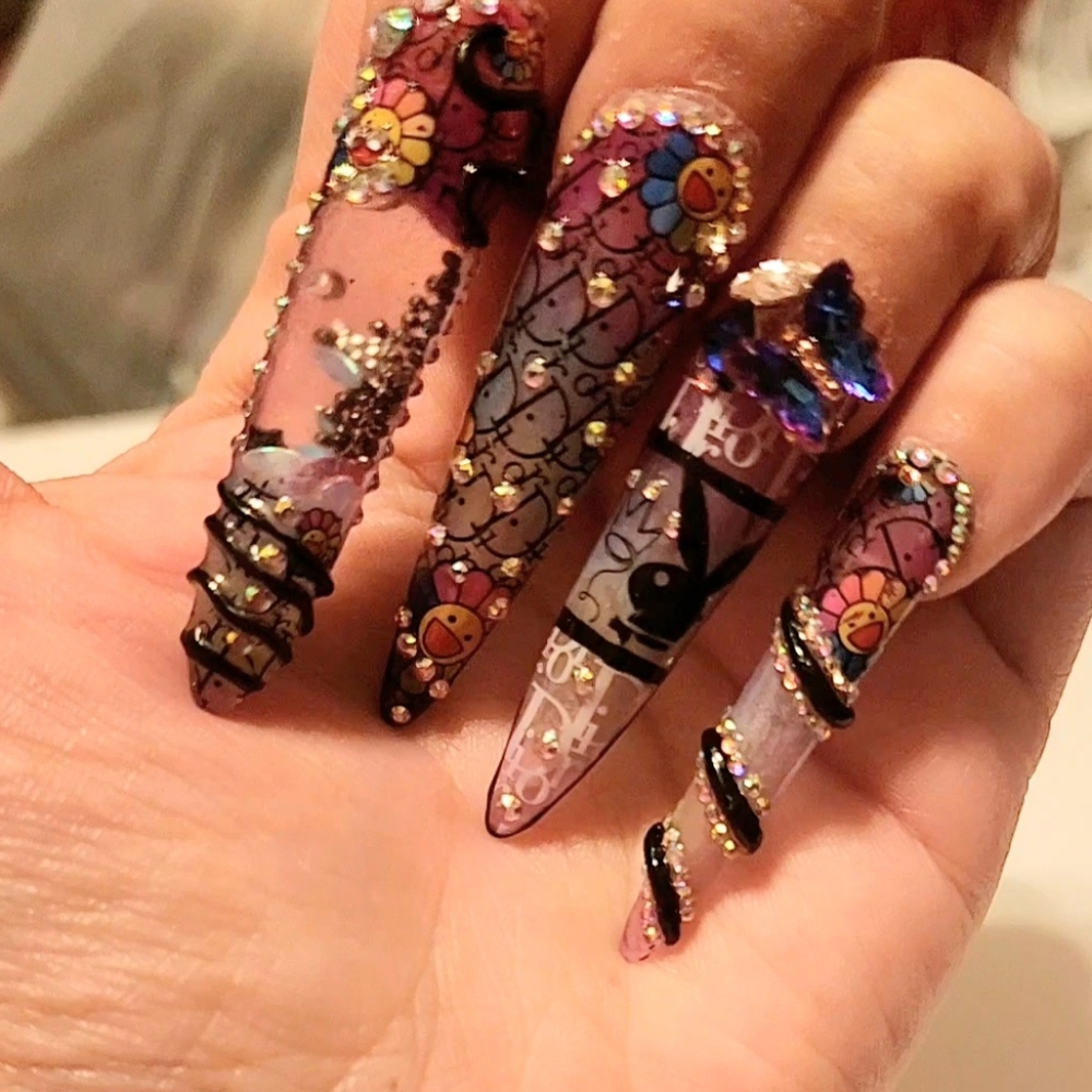 I also do nails - Picture 3 of 3